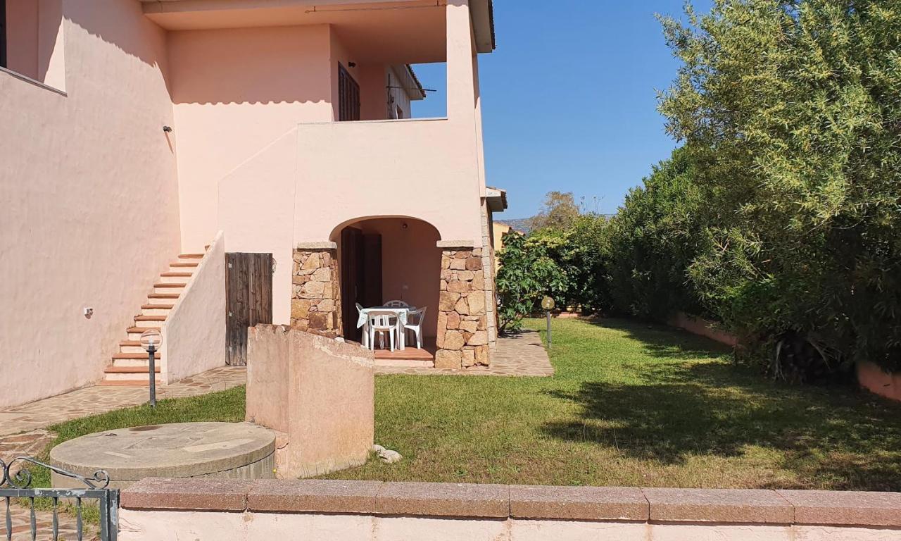 Iss Travel, Le Carrube Two Bedrooms Apartments With Air Conditioning San Teodoro  Dış mekan fotoğraf