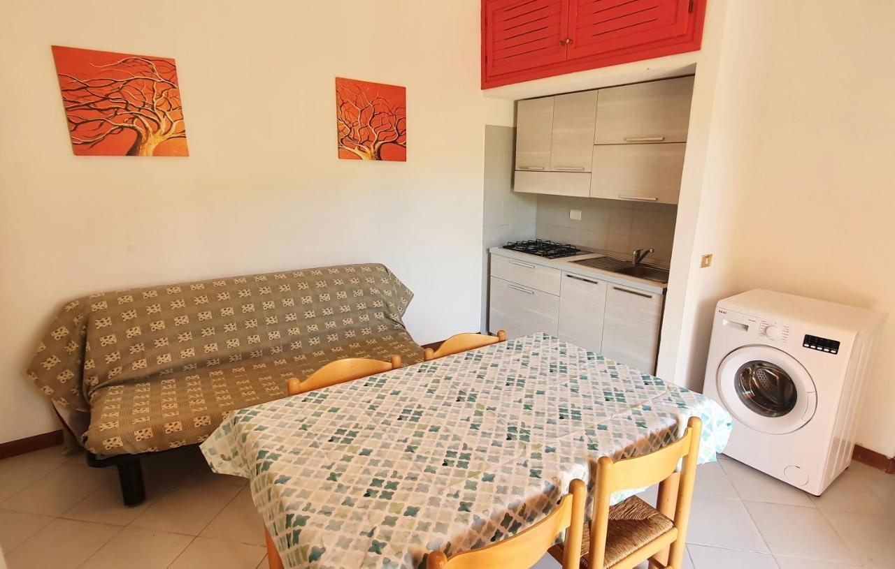 Iss Travel, Le Carrube Two Bedrooms Apartments With Air Conditioning San Teodoro  Dış mekan fotoğraf